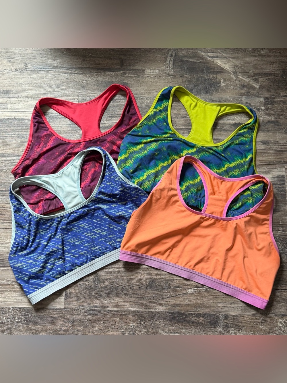 Lot of 4 racerback sports bras reversible women’s 2x-3x blue red orange green